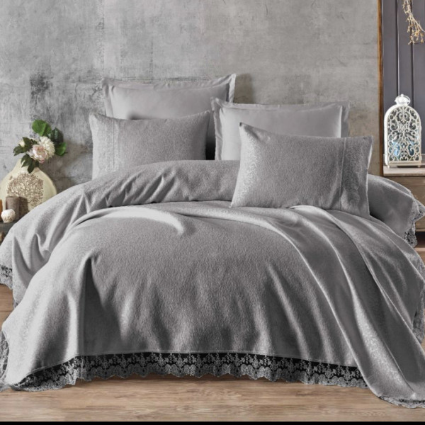  Жакардове покривало з наволочками та мереживом Gardines Istanbul Grey / 240х260 см / Сірий